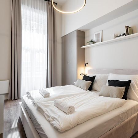 D54 Boutique Apartments Best Location By Bqa Budapest Bagian luar foto