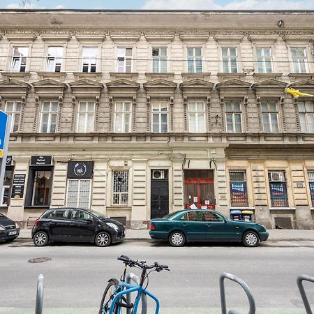 D54 Boutique Apartments Best Location By Bqa Budapest Bagian luar foto