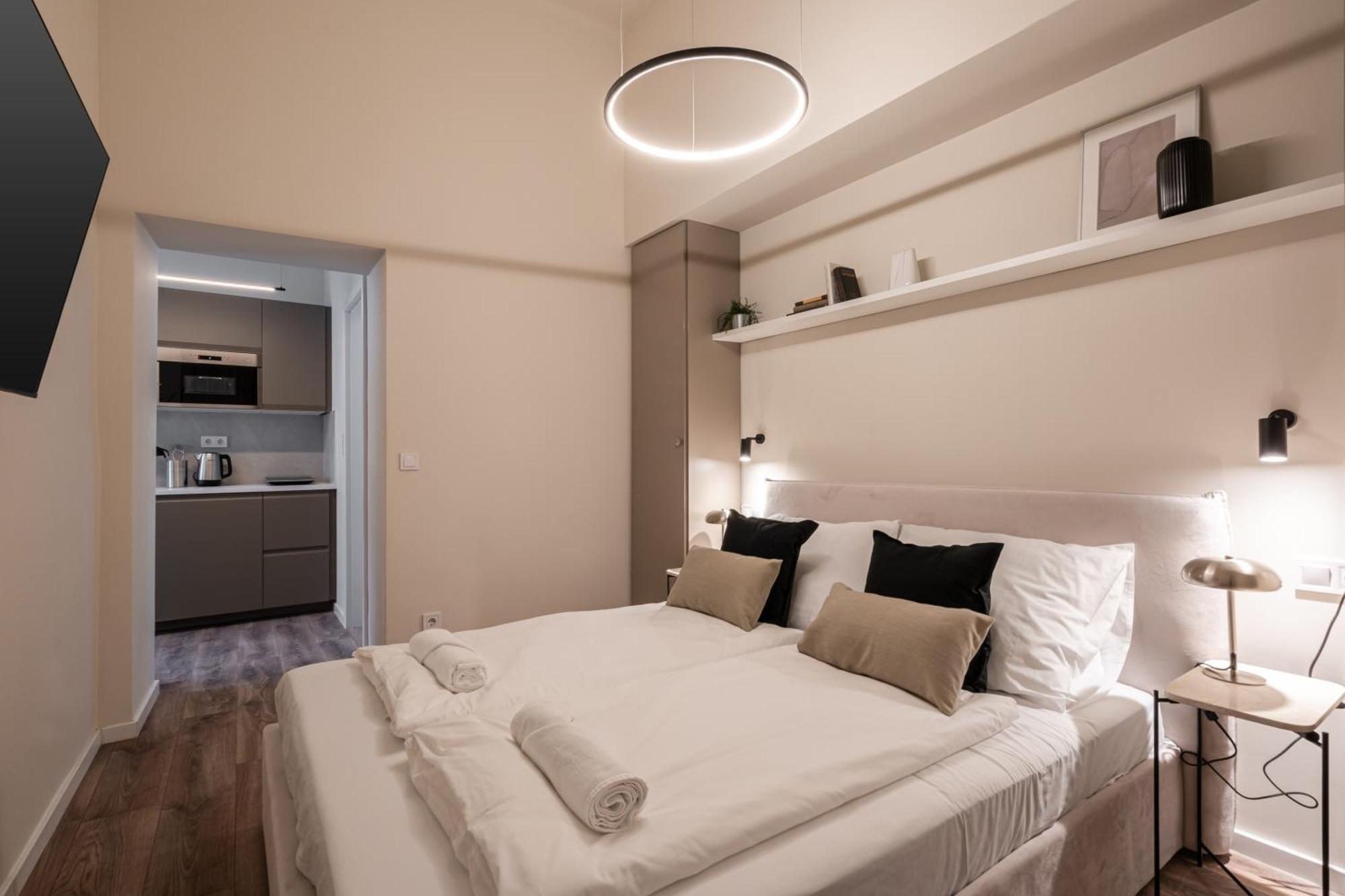 D54 Boutique Apartments Best Location By Bqa Budapest Bagian luar foto